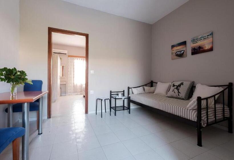 プールの見える１ベッドルームアパートメント, Club Maria Sidari