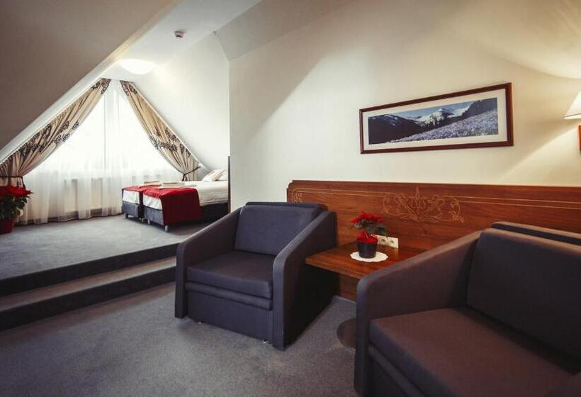 اتاق لوکس, Logos