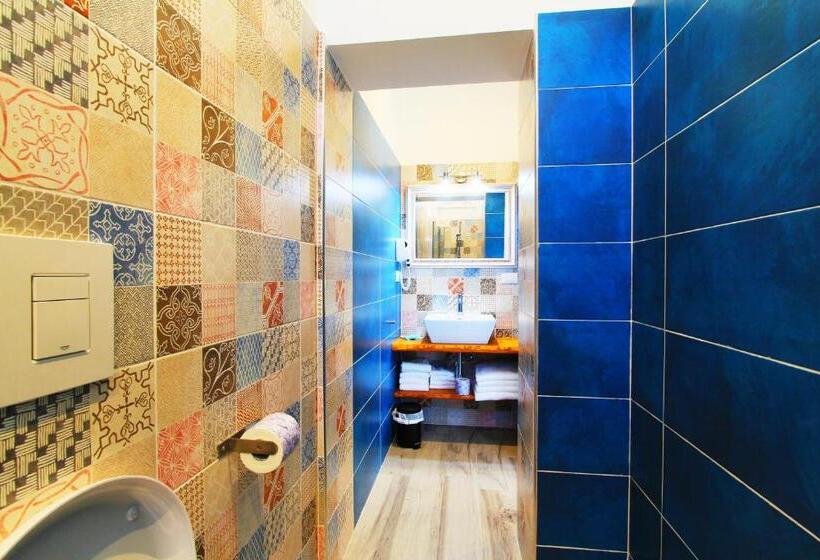 اتاق استاندارد چهار تخته, Rio Claro