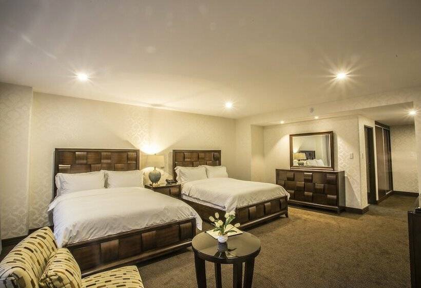 اتاق استاندارد, Roles