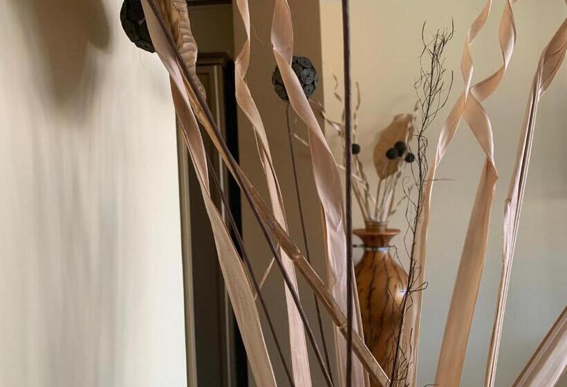 סוויטה דלוקס, Rosa Blu