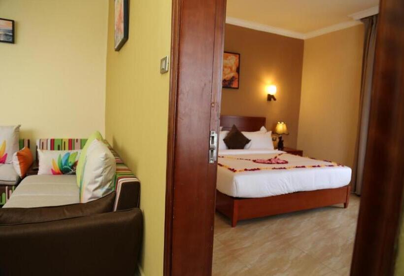 Deluxe Junior Suite, Ye Afoli International