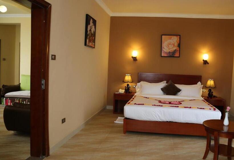 Deluxe Junior Suite, Ye Afoli International