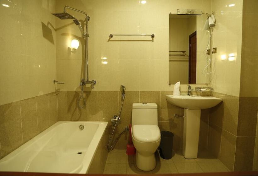 Standard Enkeltværelse, Ye Afoli International