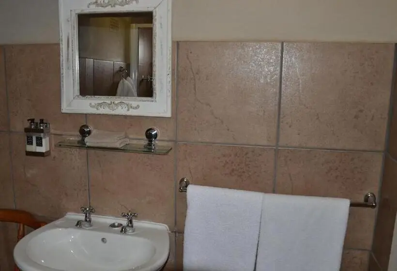 اتاق استاندارد, Stoep Cafe Guest House