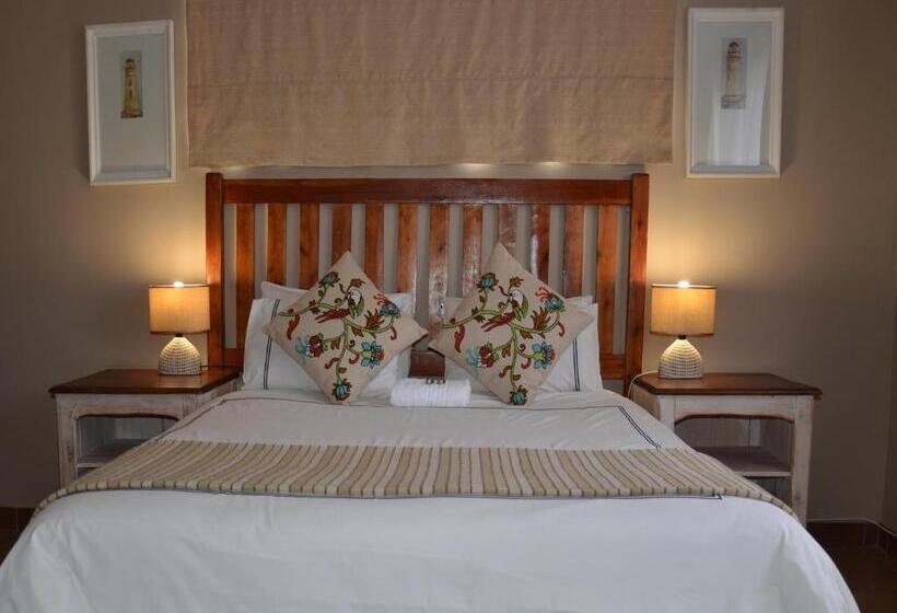 בקתת חדר, Stoep Cafe Guest House