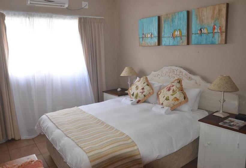 בקתת חדר, Stoep Cafe Guest House