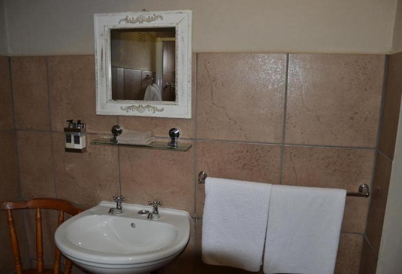 חדר אקונומי, Stoep Cafe Guest House