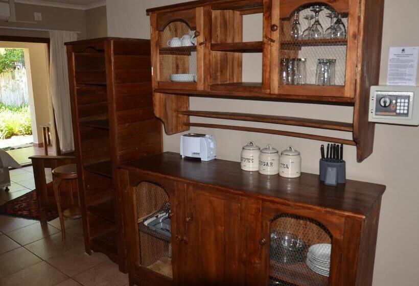 בקתת חדר, Stoep Cafe Guest House