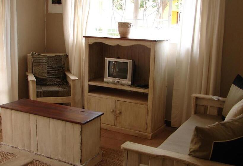 בקתת חדר, Stoep Cafe Guest House