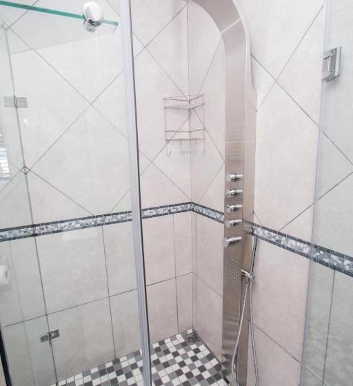 스위트, Van Den Berg S Guesthouse