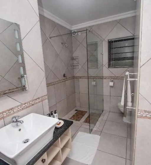 スイート, Van Den Berg S Guesthouse