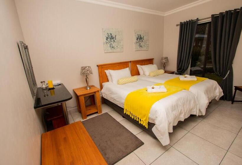 סוויטה, Van Den Berg S Guesthouse