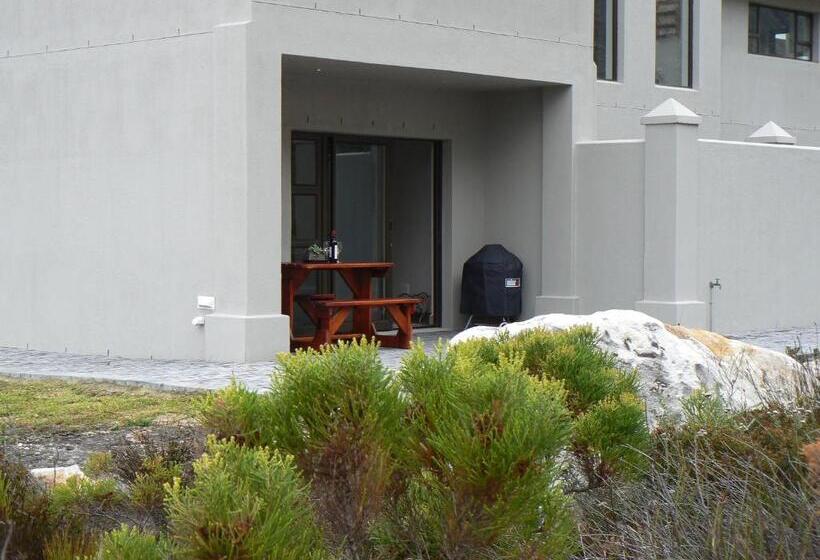 סוויטה, Van Den Berg S Guesthouse