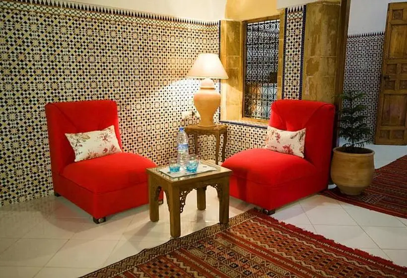 ファミリーステューディオ, Riad Dar Jabador