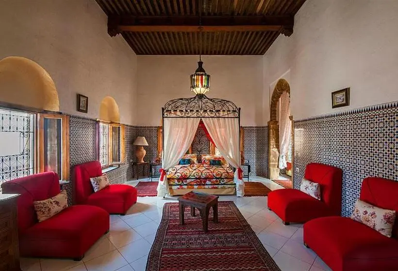 ファミリーステューディオ, Riad Dar Jabador