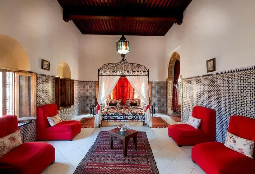 ファミリーステューディオ, Riad Dar Jabador