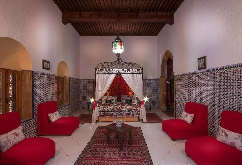 ファミリーステューディオ, Riad Dar Jabador