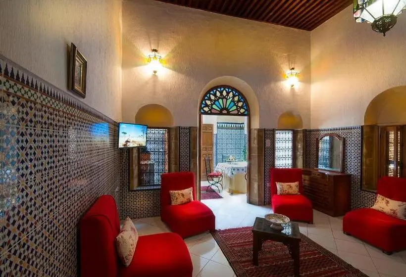ファミリーステューディオ, Riad Dar Jabador