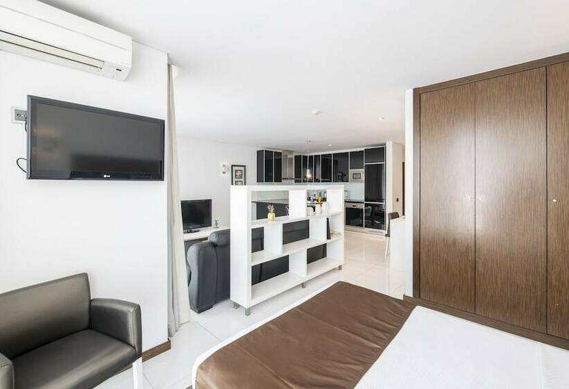 استودیوی لوکس, Rk Suite