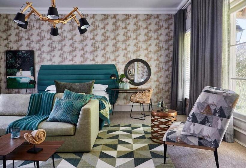 سوئیت جونیور با چشمانداز کوهستان, The Thatch House Boutique Hotel, Hermanus