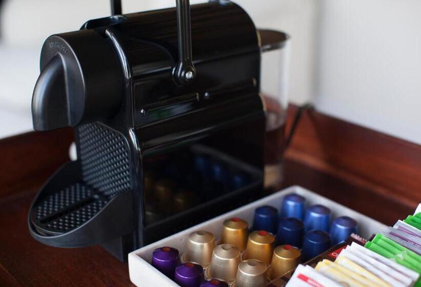 سوئیت جونیور با چشمانداز کوهستان, The Thatch House Boutique Hotel, Hermanus