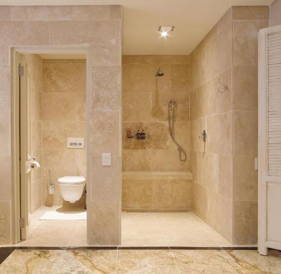 سوئیت با تخت بزرگ, 21 Nettleton Boutique Hotel & Luxury Residence