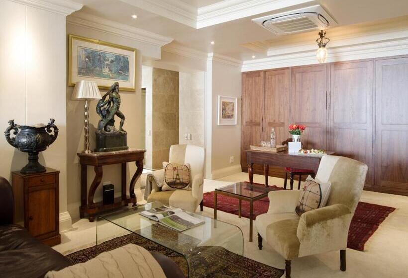 سوئیت با تخت بزرگ, 21 Nettleton Boutique Hotel & Luxury Residence