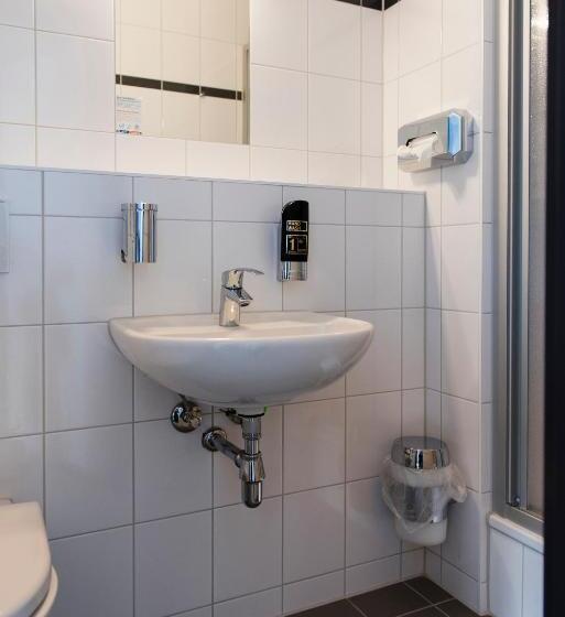 Номер Стандарт Трехместный, a&o Copenhagen Nørrebro