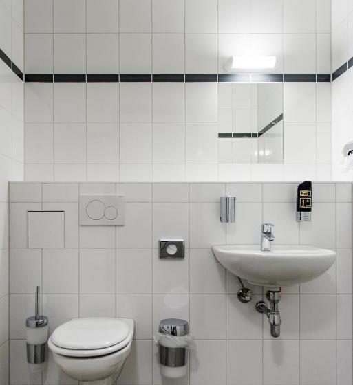 Четырехместный Номер Стандарт, a&o Copenhagen Nørrebro