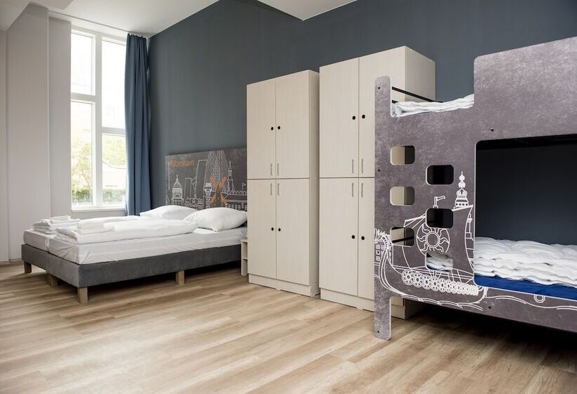 Кровать в Общей Комнате, a&o Copenhagen Nørrebro