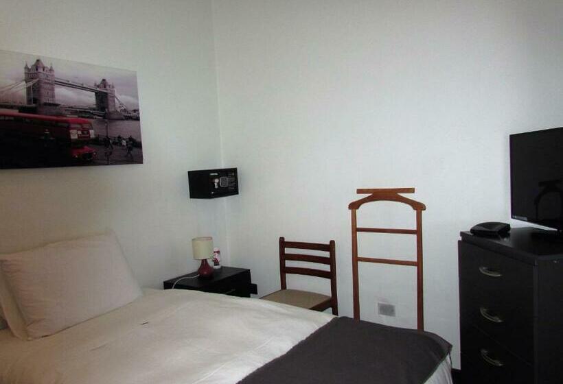 标准单人间, Central San Fernando