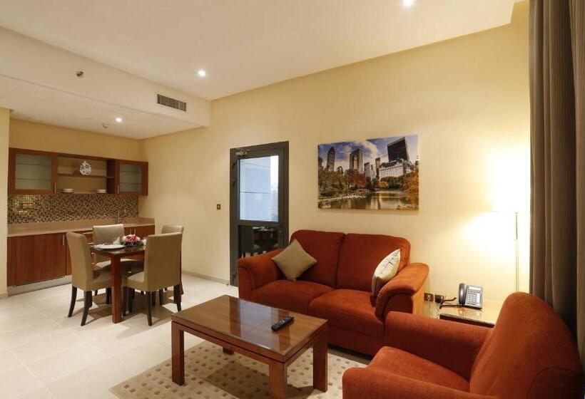 سوییت جونیور با چشمانداز دریا, Dalal City