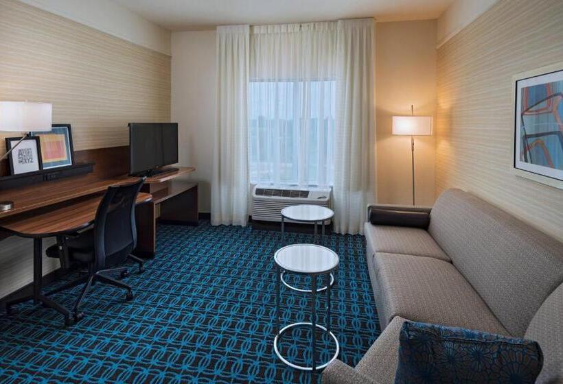 스위트 킹사이즈 침대, Fairfield Inn & Suites By Marriott Dublin