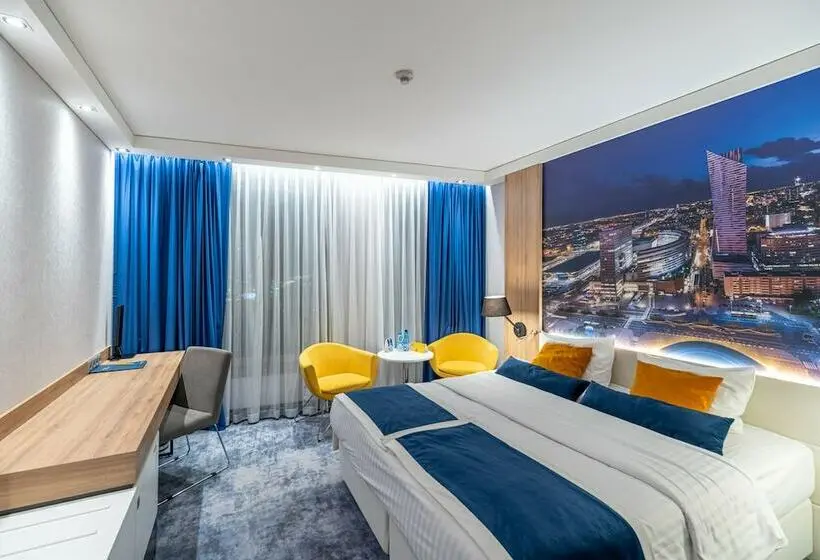 Superior-huone, Golden Tulip Warsaw Airport