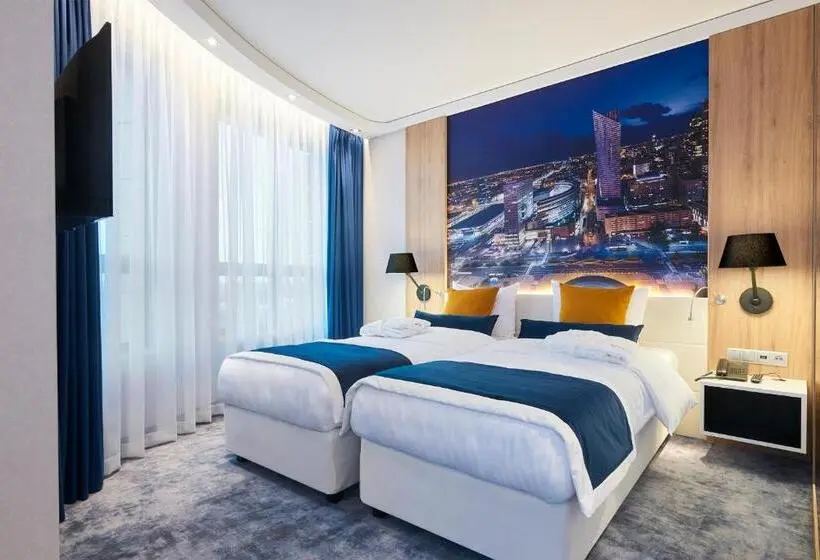 Superior-huone, Golden Tulip Warsaw Airport