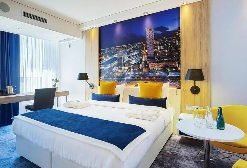 Executive-huone King-vuode, Golden Tulip Warsaw Airport