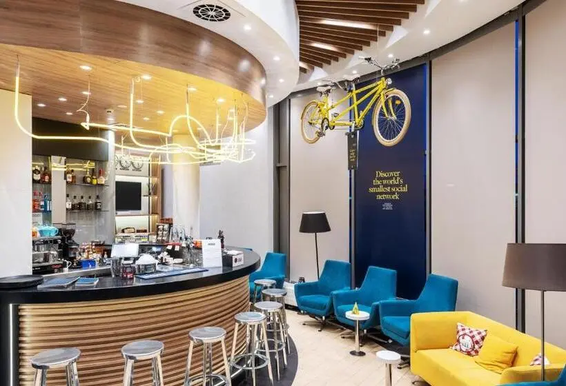 Executive-huone King-vuode, Golden Tulip Warsaw Airport