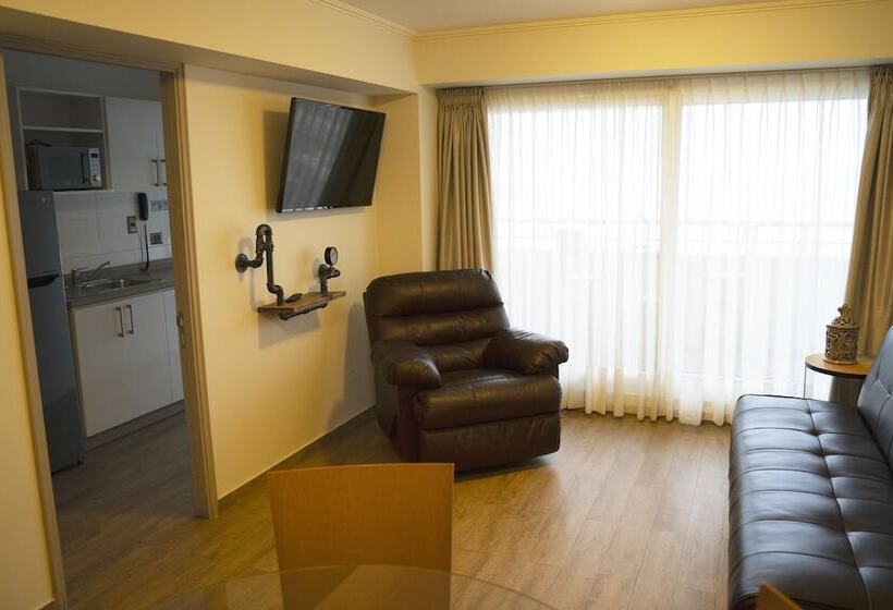 디럭스 스위트, Gran Cavancha Hotel & Apartment