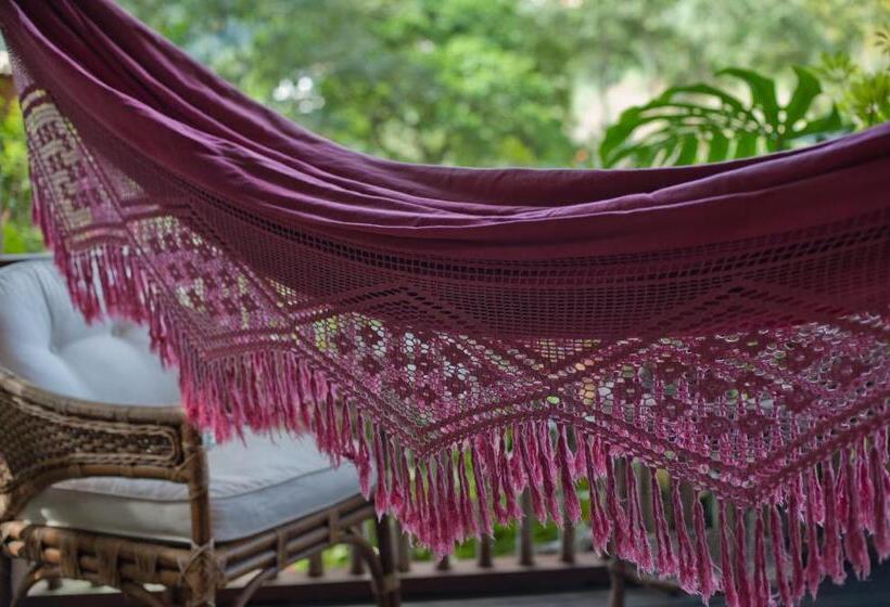 בקתת חדר, Pousada Les Roches