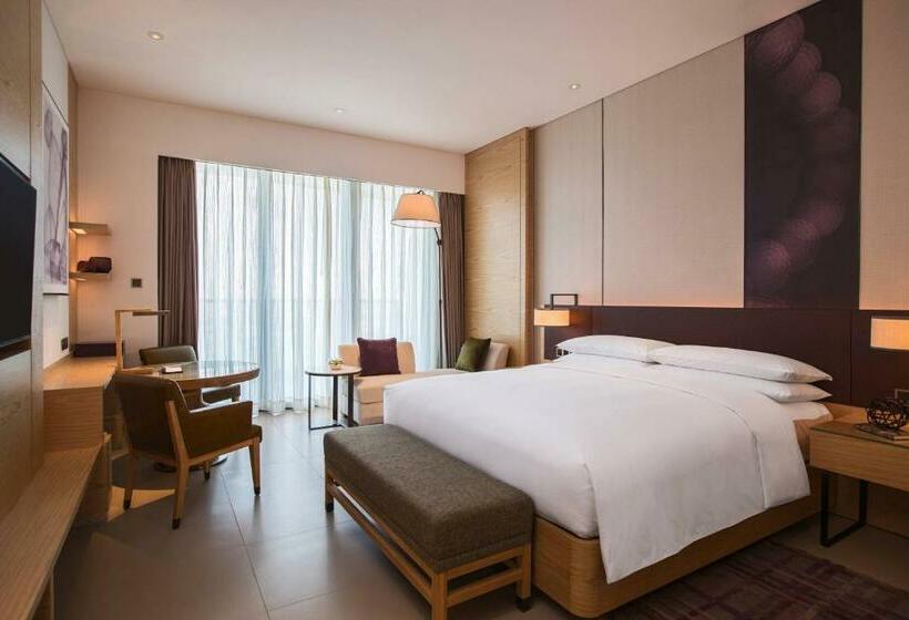 Номер Superior Кровать Кинг, Renaissance Haikou