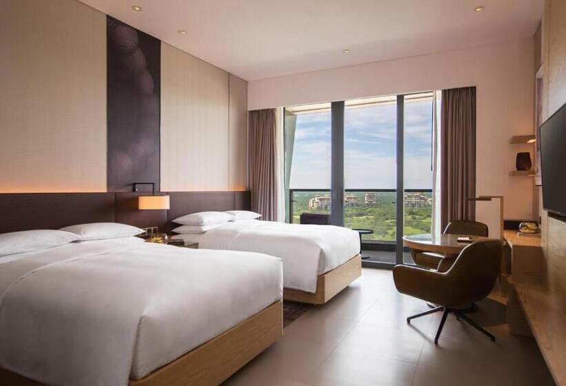 Номер Deluxe Вид на Гольф, Renaissance Haikou