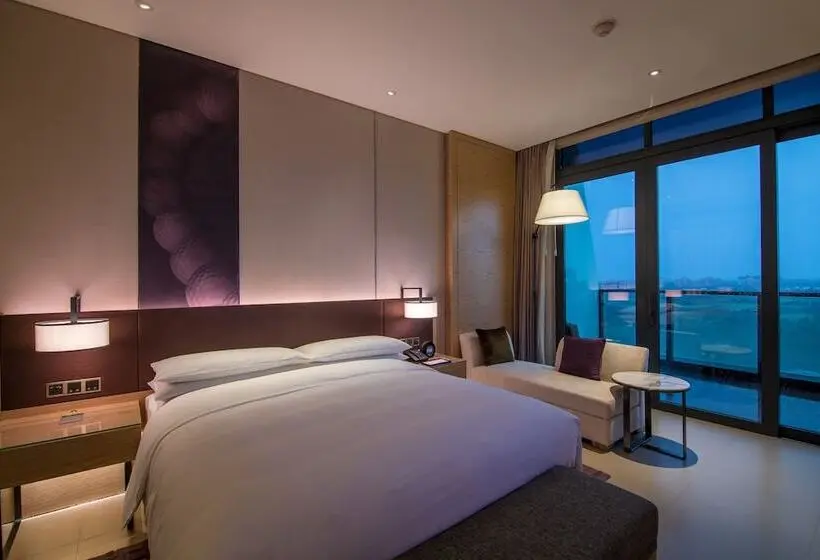 Club-huone, Renaissance Haikou