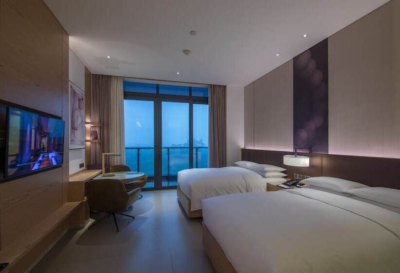 Номер Стандарт 2 Двуспальные Кровати, Renaissance Haikou