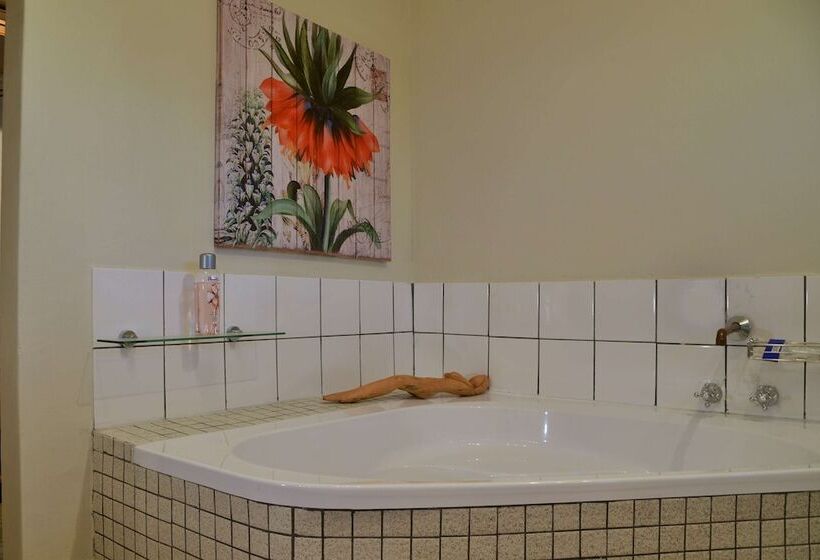 خانه 1 خوابه, River View Lodge