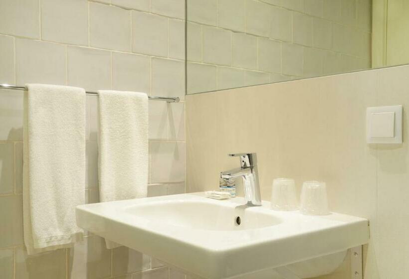 سوییت, Spot Family Suites