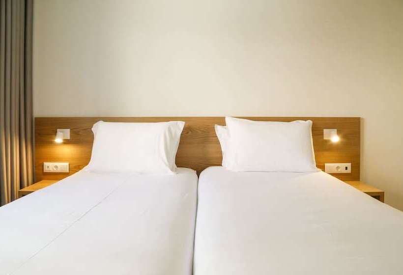 سوییت سوپریور, Spot Family Suites