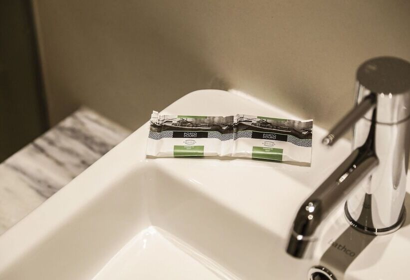 سوییت سوپریور, Spot Family Suites