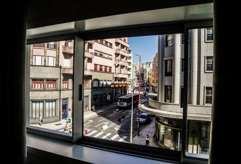 سوییت سوپریور, Spot Family Suites