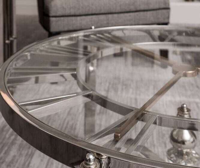 سوییت اجرایی, The Ivey S